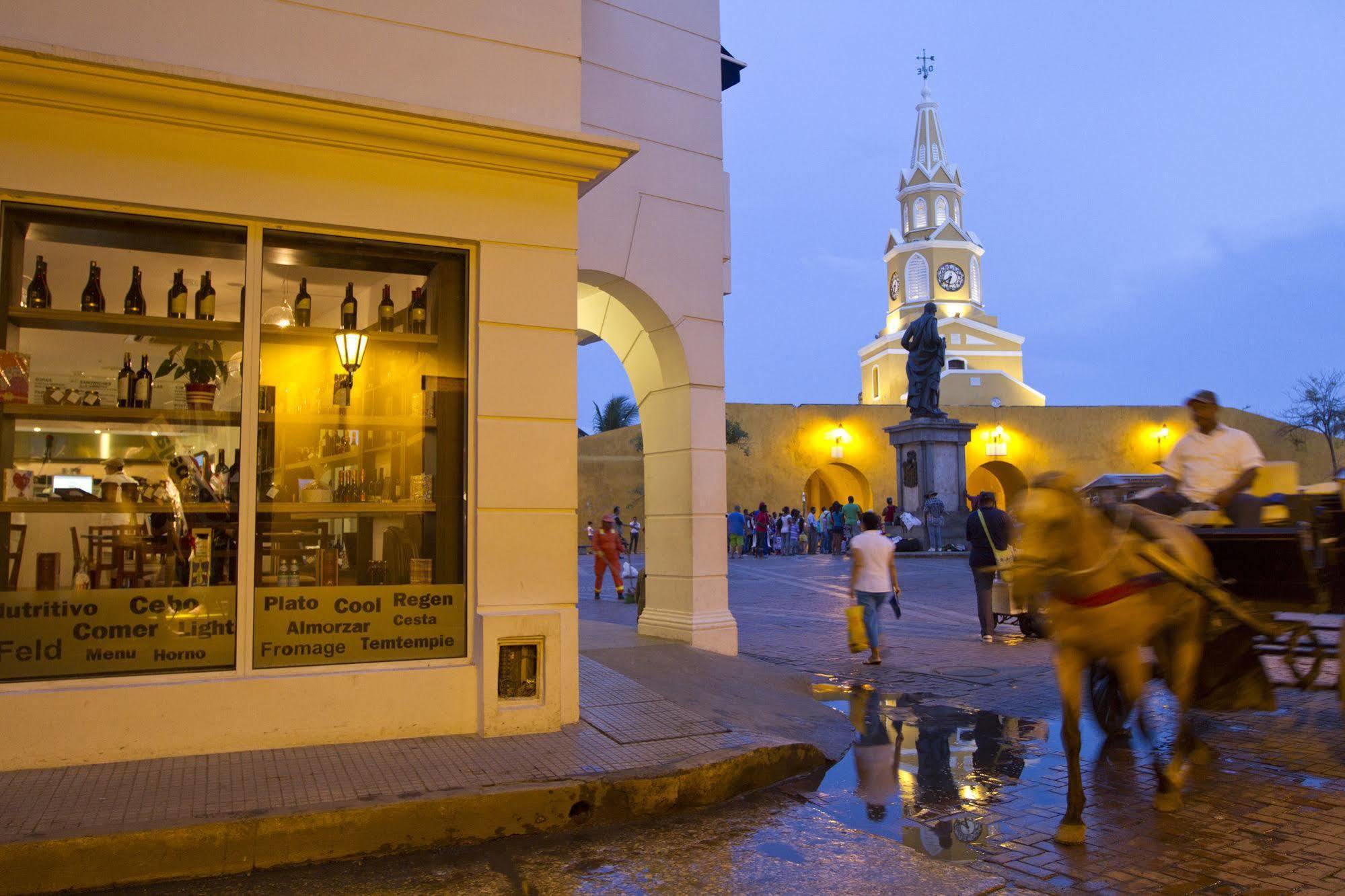 Отель Nh Royal Urban Картахена Экстерьер фото